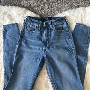 hollister ultra high rise super skinny jeans